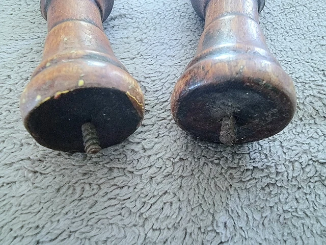 Antique Pair of  1860s Farmhouse Reclaimed Wood Turned Curtain Rod Holders 6