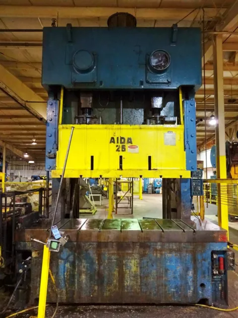 275 Ton Aida Double Crank Gap Frame Press, Stamping, Planet Machinery #5180