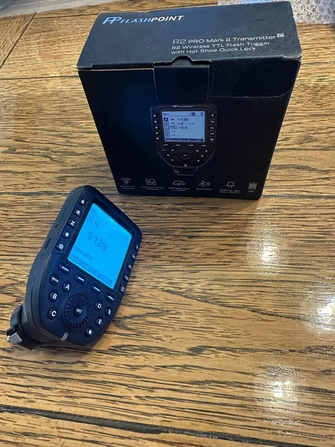 Flashpoint R2 Pro MarkII 2.4GHz Transmitter for Canon