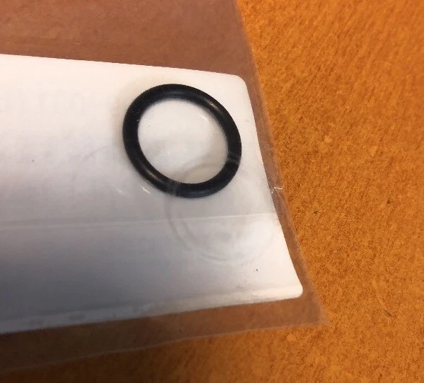 BRAND NEW GENUINE Carburettor O Ring for 2.5HP 3.3HP Mercury Mariner