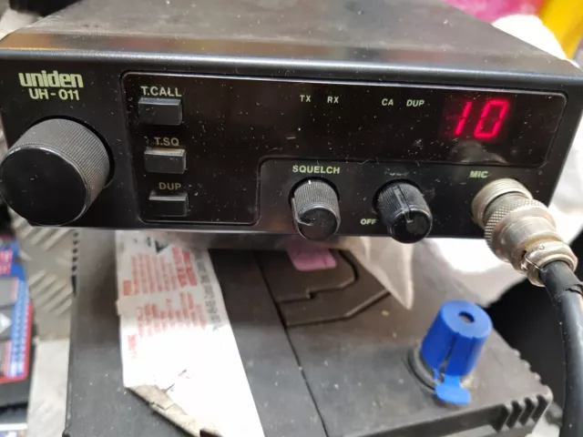 Uniden UHF CB Radio UH-011