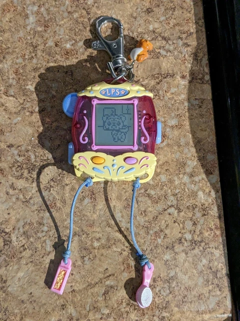 2005 Lps Littlest Pet Shop Tamagotchi Virtual Pet Dog Bulldog 2005 Lps Littlest Pet Shop Tamagotchi Virtual Pet Dog Bulldog