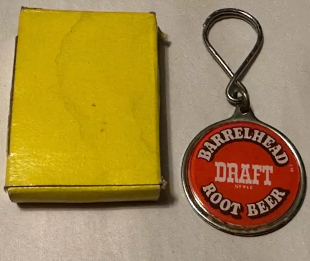 Vintage Barrelhead Draft Style Root Beer Advertising Key Chain in Box