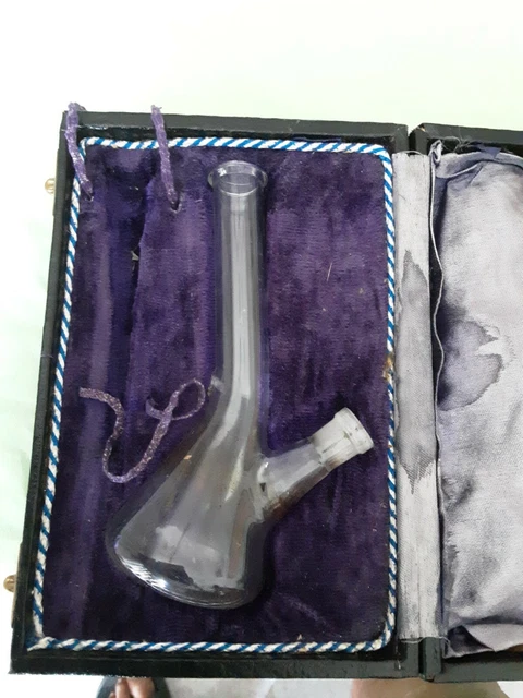 Vintage Vetro Laboratorio