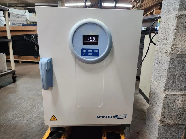 VWR Incubator F Air 2.3 CF CAT NO 89511-424 Incubator