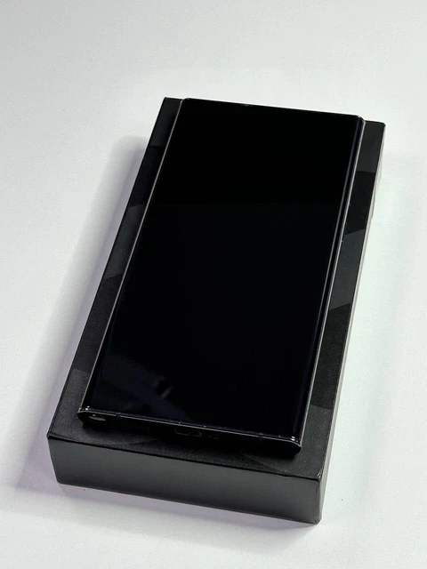 Samsung Galaxy S22 Ultra 5G 128GB(SM-S908B) Black - Excellent Condition / Fault