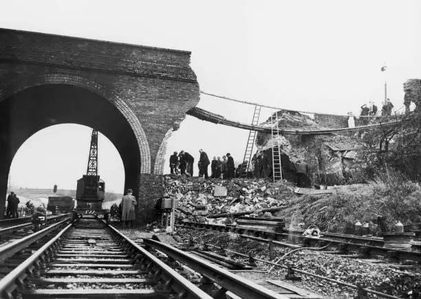 Workers Repair The Road Bridge At Aspinall Road Brockley 1960 Old Photo