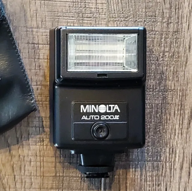 Konica Minolta Auto Electroflash 200x Shoe Mount Flash w/Case 2