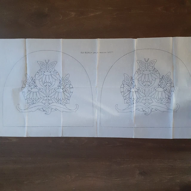 Blanqueador antiguo de transferencia de patrones de bordado vintage (Vv)