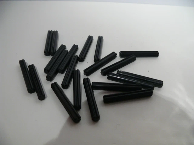 Lego 20 axes techniques noirs /  20 black Technic, Axle 4