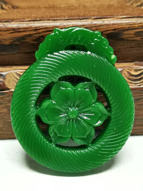 .Chinese Natural Spinach Green Jade Hand Carved Hollow Out Flower Pendant E10