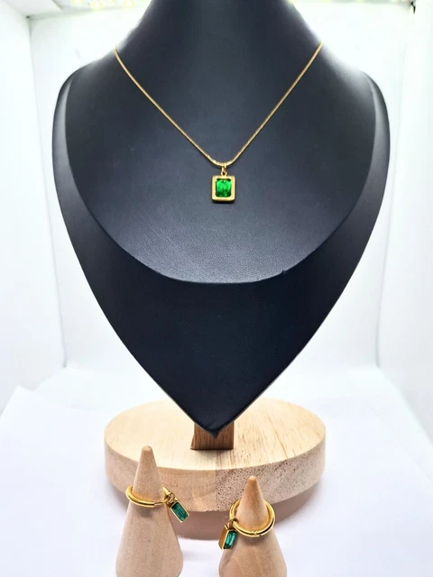 CL714 - Sautoir Collier Pendentif Losange Ciselé avec Perles et Chaînes