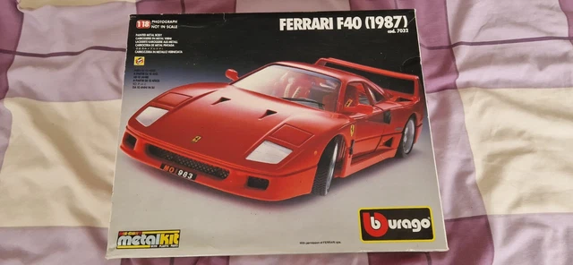 Kyosho 1/18 Ferrari F40 Modellino In Metallo Pressofuso – Apertura Totale – Con Supporto – Nuovo