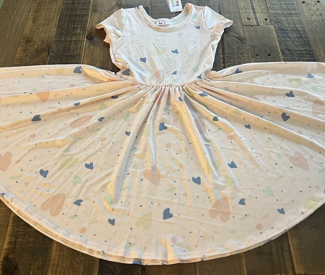 Dot Dot Smile size 7 girls hearts Cap sleeve twirl dress new
