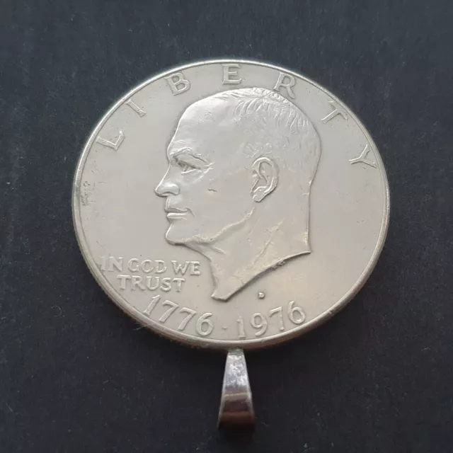 1976-D USA Eisenhower Bicentennial Dollar Coin Pendant KM# 206 WAZ03