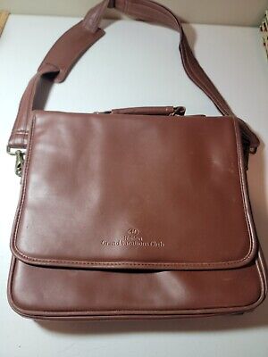 Hilton Grand Vacations Club Leather Bag with locking clasp (2 keys)