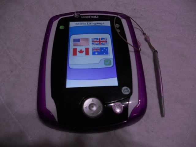 Leappad 2: White with Purple Case.. ..Factory Reset .....TESTED AND WORKS