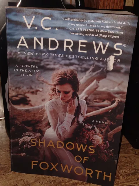 Dollanganger Series Shadows of Foxworth by V.C. Andrews (2020) Paperback Book