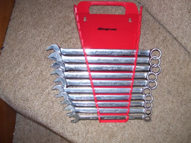 Snap On spanner set 10 mm to 19mm with snap on tool rack