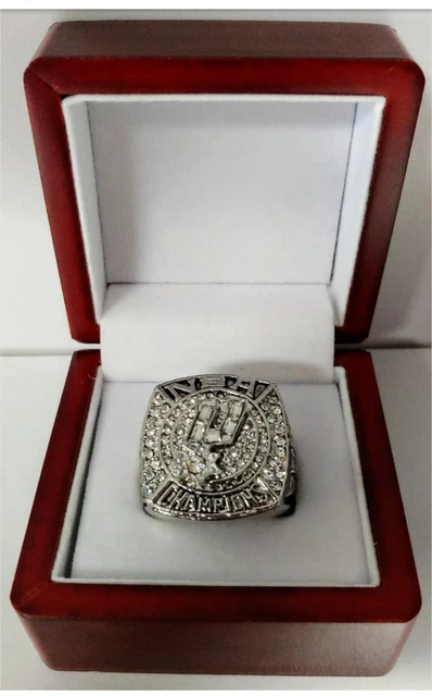 Tim Duncan - 2007 San Antonio Spurs Championship Ring With Wooden Display Box