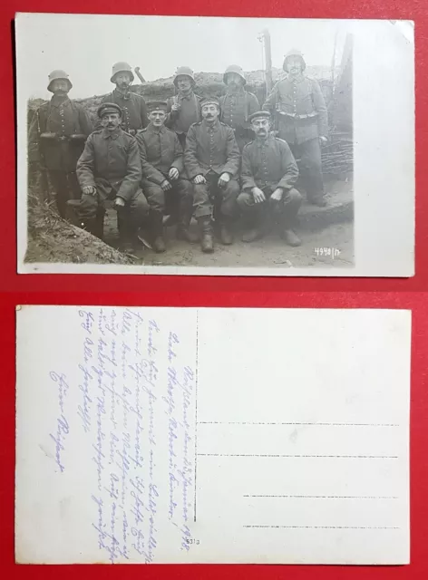 Militär Foto AK RUSSLAND 1. WK 1918 Deutsche Soldaten im Schützengraben  ( 29038