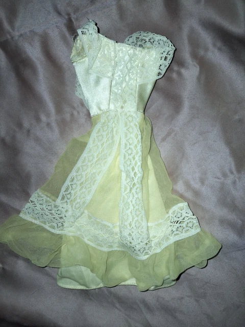Robe Vintage Mattel Pour Barbie - Satin Jaune - Modèle N°1041 - Tenue Classique Années 80