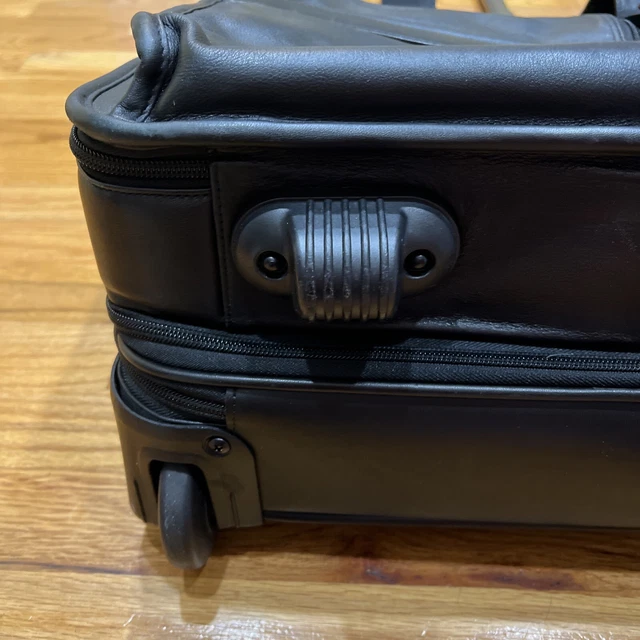 Preowned Tumi 96003D4 Alpha Deluxe 2 Wheeled Black Leather Expandable Briefcase 3