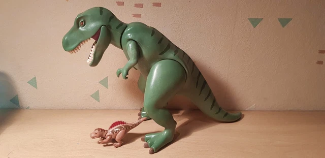 Playmobil Dinos 5234 pas cher, Tricératops et son petit avec arbre