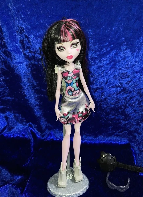 Draculaura boo york online