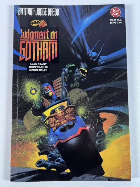 Batman/Judge Dredd: Judgement on Gotham (1991) DC Comics