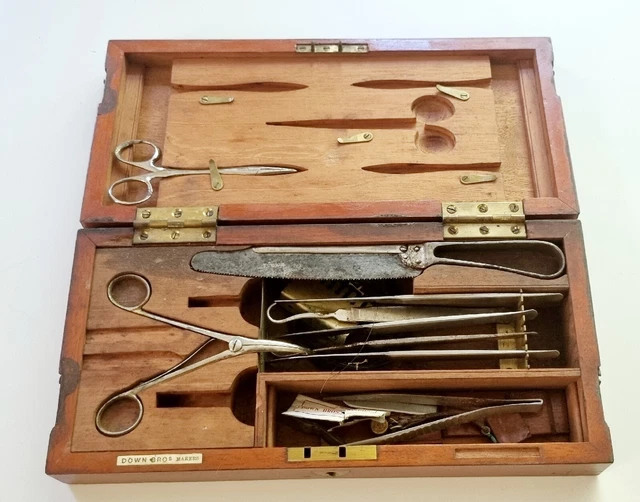 Antique Surgeon Set