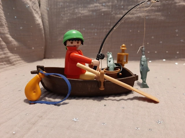 PLAYMOBIL-ILE AUX TRESORS AVEC PIRATES ET MONTRES-73PCS