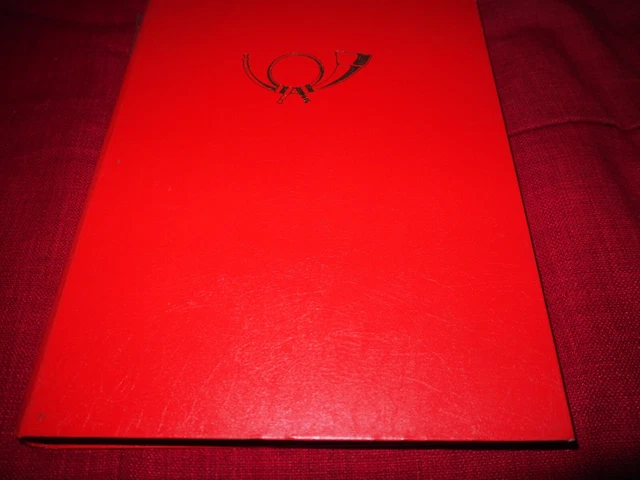 ALBUM collection ETATS UNIS TOUTE PERIODE ENV 500 TIMBRES NEUFS SANS CHARNIERES
