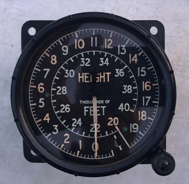 AIRCRAFT ALTIMETER WW2 Spitfire Stamped AM Air Ministry £135.00