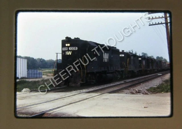 Original '79 Ektachrome Slide NW Norfolk Western 1339 GP40 action NH    29D38