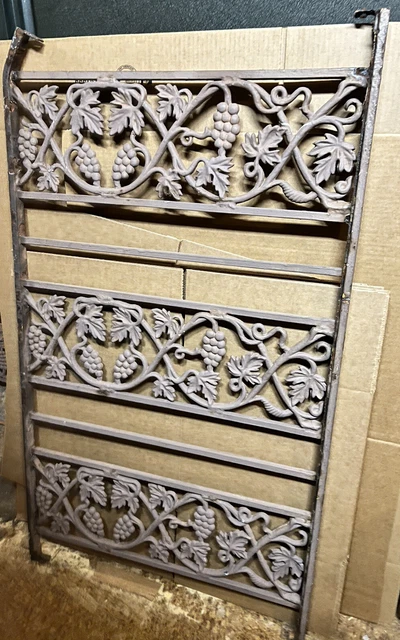 Architectural Salvage Heavy Wrought  Iron Garden Grape Vine Fence Railing 48”