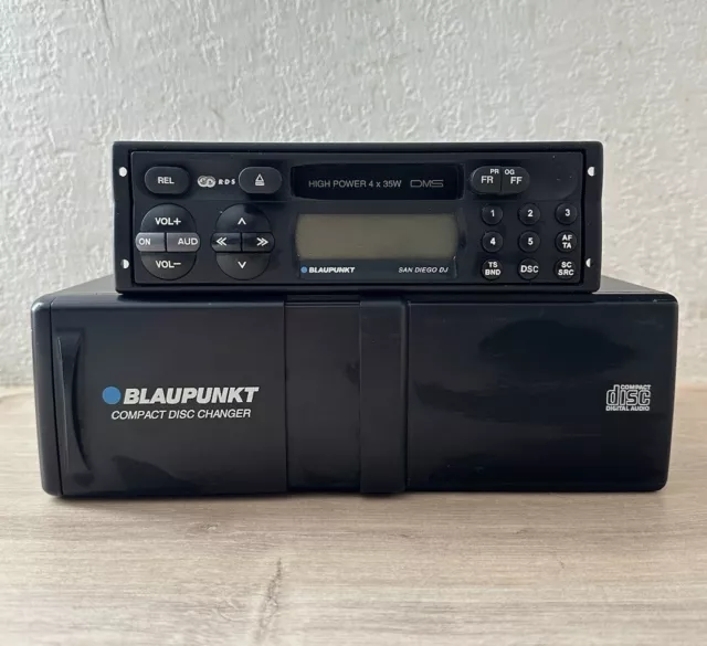 Auto radio changer blaupunkt  model  San Diego DJ A lecteur 10 cd. non testé