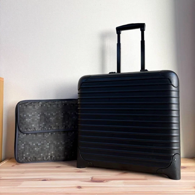 バッグ RIMOWA SALSA BOAD CASE 23L RIMOWA Salsa Cabin 23L 2-Wheel Luggage – Sand Gold –Model