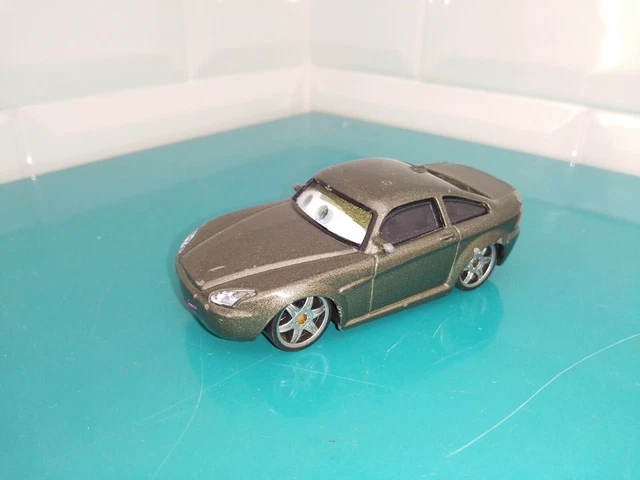 VOITURE en métal Mattel Cars Disney Pixar bob cutlass
