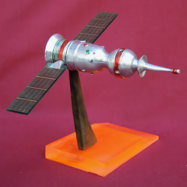 Alt USSR Nickel Sojus Kapsel Spacecraft Modell Sowjetisch Rakete Handgefertigt