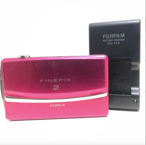 Fujifilm FinePix Z110 Appareil photo numérique 14 Mpix Zoom optique Fujinon 5x Blanc