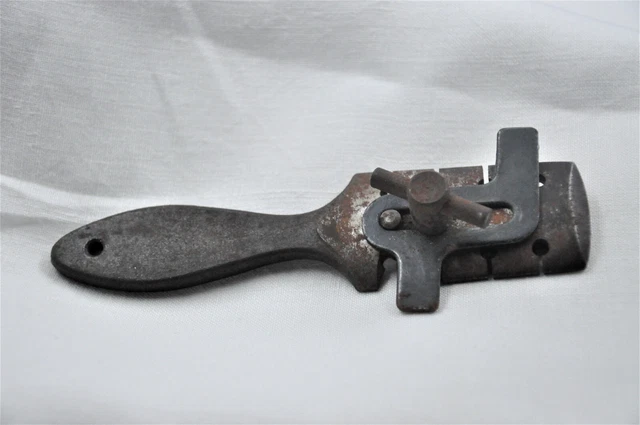 Ancienne Pince à Avoyer Peugeot Frères – Outil Vintage Pour Scie, Déco Atelier