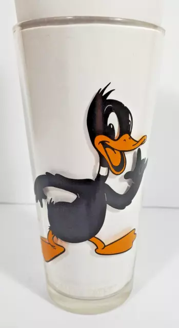 DAFFY DUCK  Looney Tunes Warner Bros Pepsi Collector Series 1973 Glass Vintage