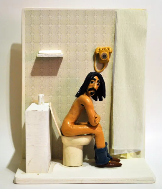 Figurine - Action Figure 22 cm / 8,6 "- Frank Zappa on toilet