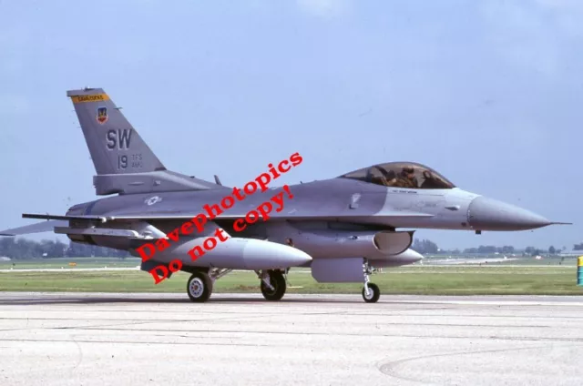 35mm Aircraft slide     89-2004       Fighting Falcon