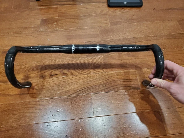 Bontrager Pro IsoCore 42cm Carbon Handlebar Used