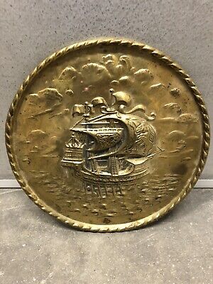 Vintage Peerage Decorative Brass Relief Wall Plate Colonial Ship Scene England