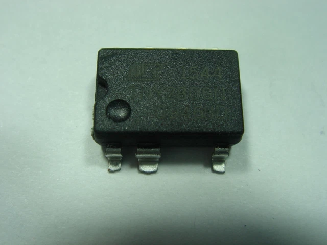 Circuit Intégré LNK305GN SOP-7 - Régulateur De Commutation SMD