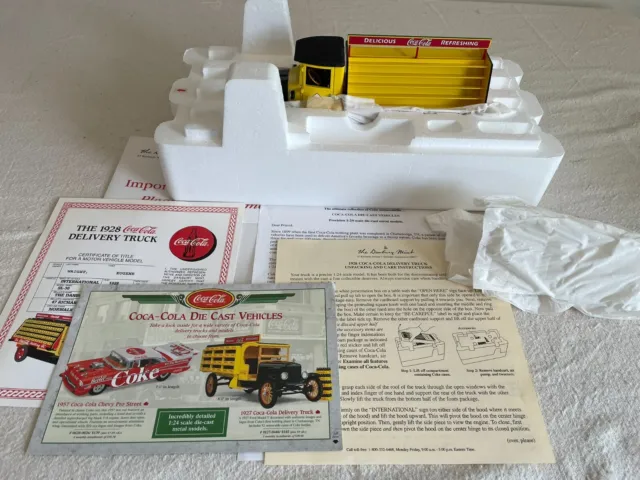 Danbury Mint 1928 Coca-Cola Delivery Truck Diecast 1:24 in Original Packaging