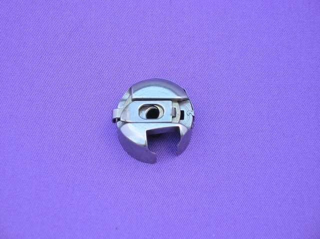 vhbw Boîte de rangement compatible avec Pfaff Hobby 1022, 1042, 1040, 1020, 1032, 1030 canettes de machine à coudre - inclus canettes colorées